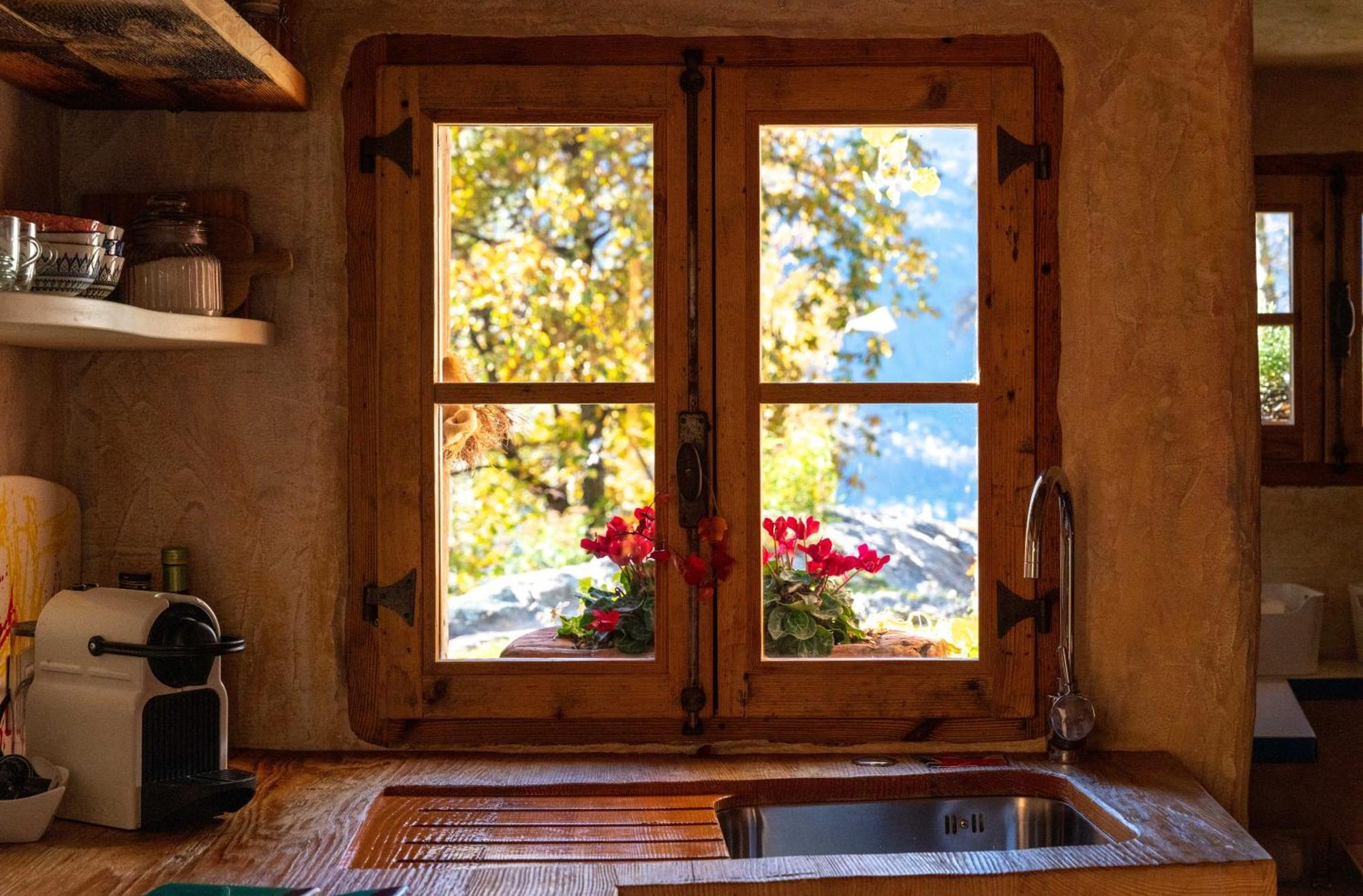 Resalbert Chalet Chiavenna Buitenkant foto