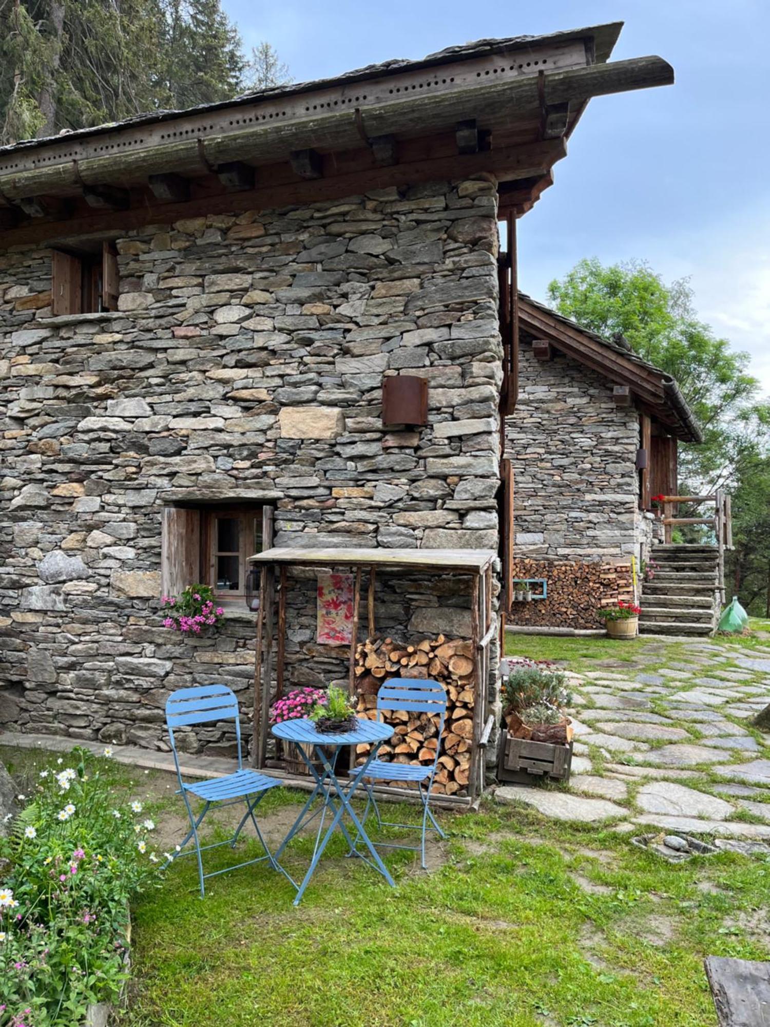 Resalbert Chalet Chiavenna Buitenkant foto